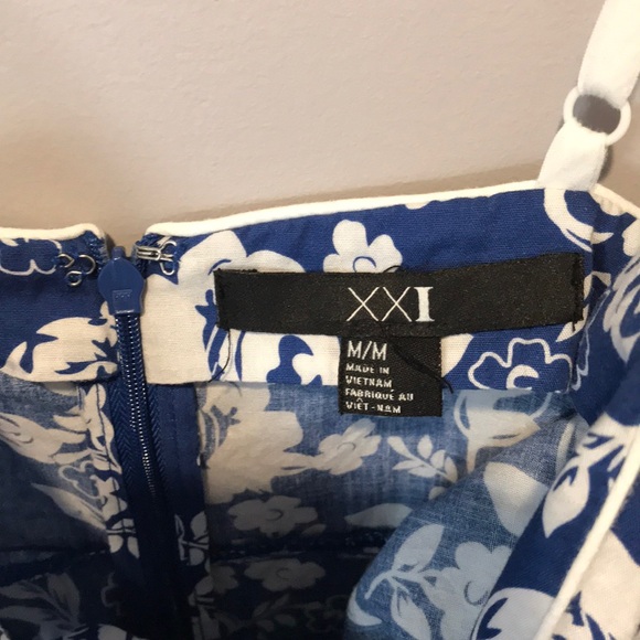 Forever 21 floral print dress - Picture 2 of 4